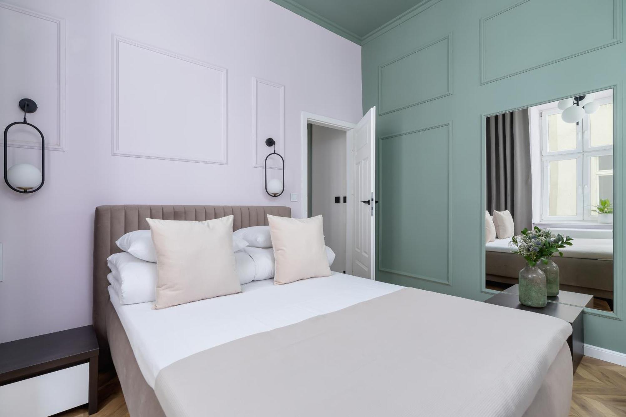 Two Bedroom Apartment - Dietla 11 Краков Экстерьер фото